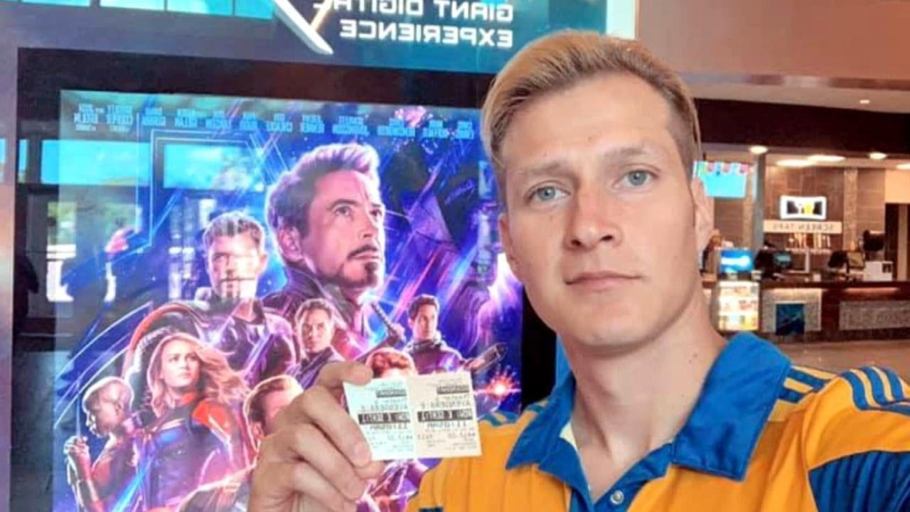 Marvel Superfan Breaks World Record by Watching Endgame 191 Times