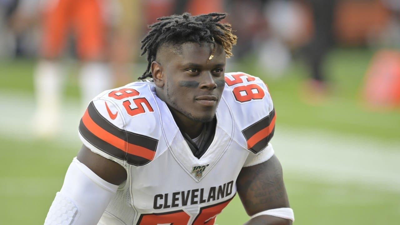 Cleveland Browns’ David Njoku’s Cryptic Tweet Fuels Speculation That He Is Leaving