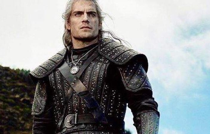 Henry Cavill Changes His Look For Witcher 2