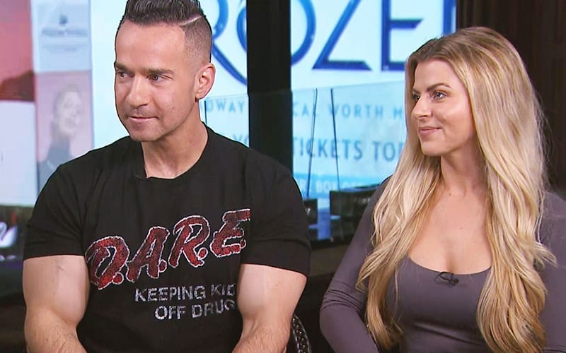 Mike & Lauren From The Jersey Shore Mocked by Fans After Pregnancy Photoshoot
