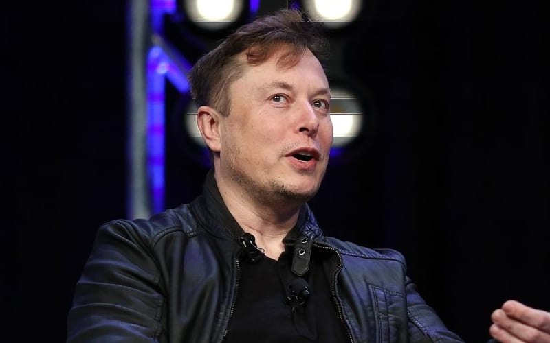 Elon Musk’s SpaceX Now Accepting Dogecoin Payments To Send Satellite To The Moon
