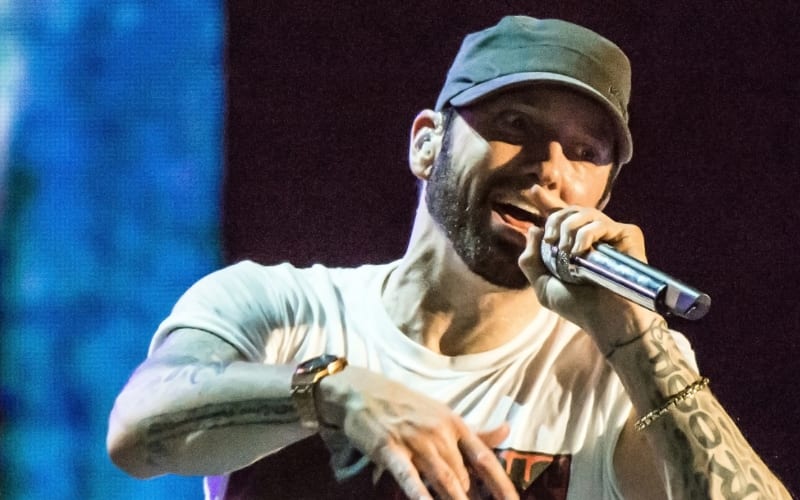 Eminem Says He Squashed Snoop Dogg Beef In New Song