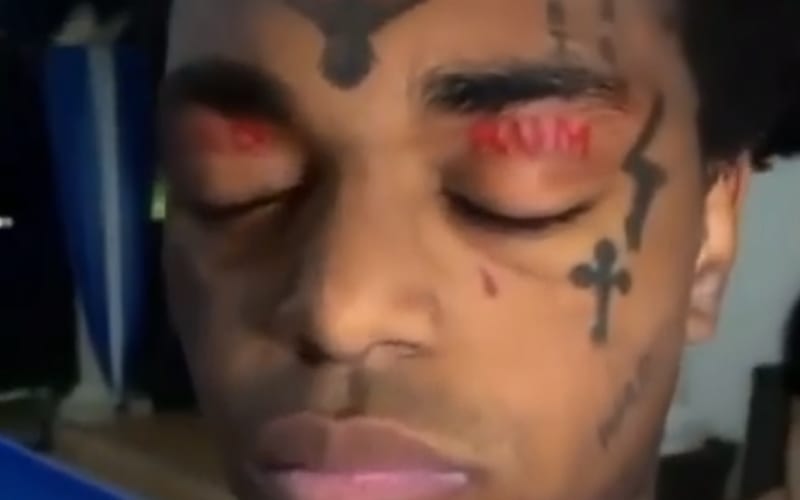 Kodak Black Gets MURDER Tattooed On His Face