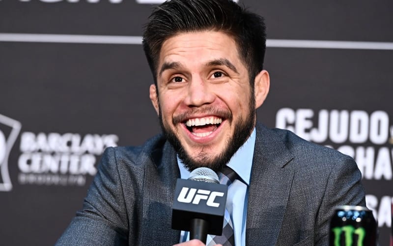 Henry Cejudo Puts Floyd Mayweather On Blast For Losing To ‘A YouTuber’