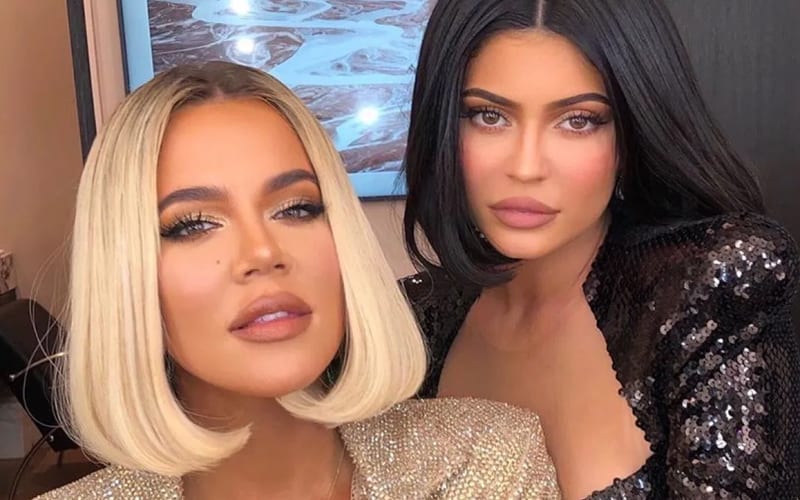 Fans Confuse Khloe Kardashian For Kylie Jenner In New Photo