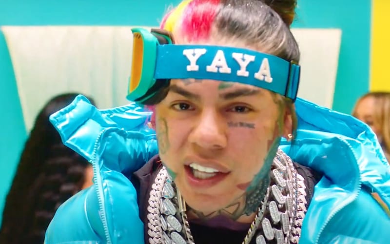 6ix9ine’s Security Charged With Robbery & Impersonating Police
