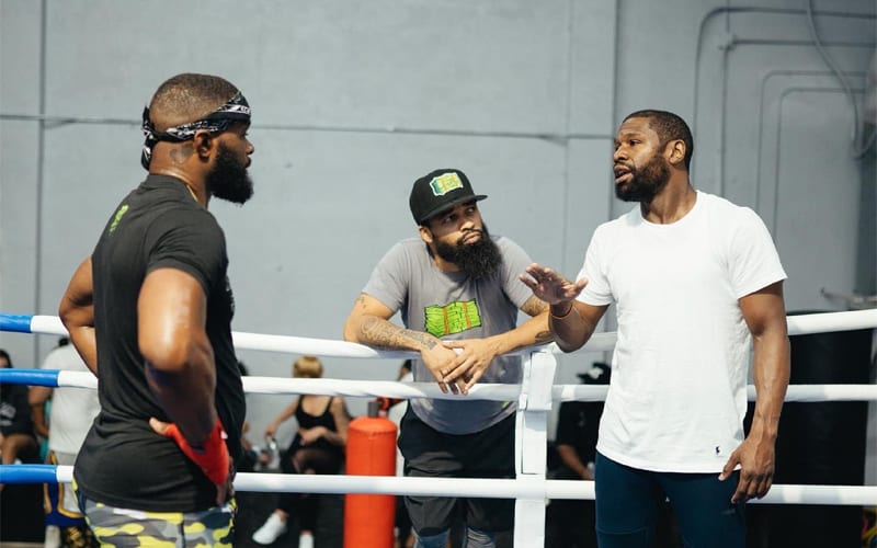 Tyron Woodley Says Training With Floyd Mayweather Wasn’t For The Clout