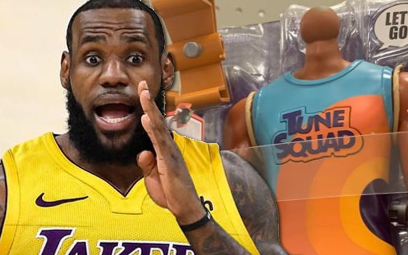 People Stealing Heads Off LeBron James Space Jam 2 Figures