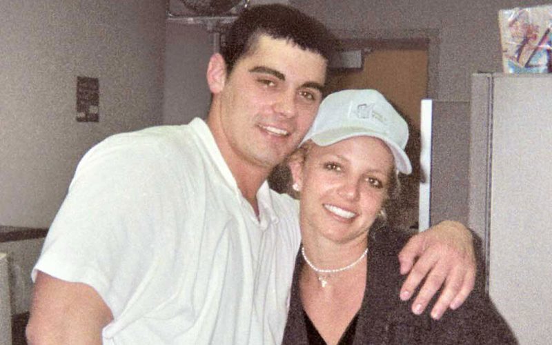 Britney Spears’ Ex-Husband Arrested At Nashville Airport