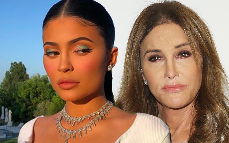 Kylie Jenner Furious At Caitlyn Jenner For Leaking Pregnancy News
