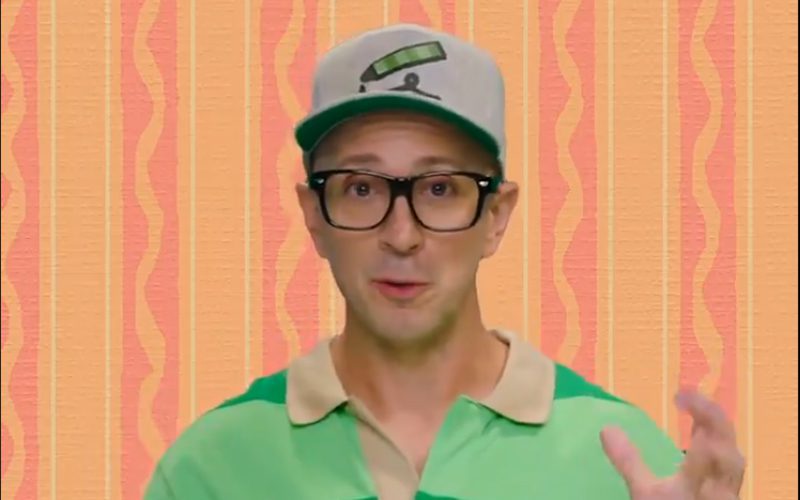 Steve Burns From ‘Blue’s Clues’ Apologizes For Abrupt Exit