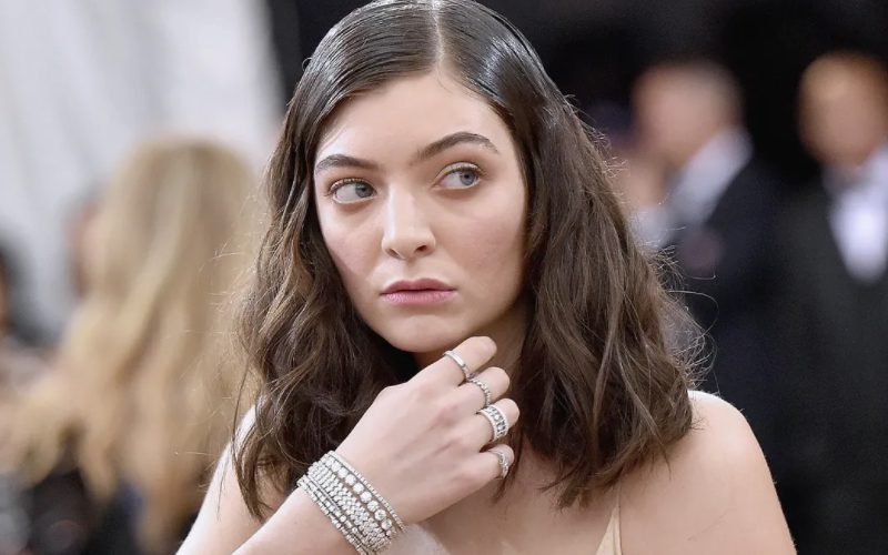 Lorde Pulled From MTV Video Music Awards
