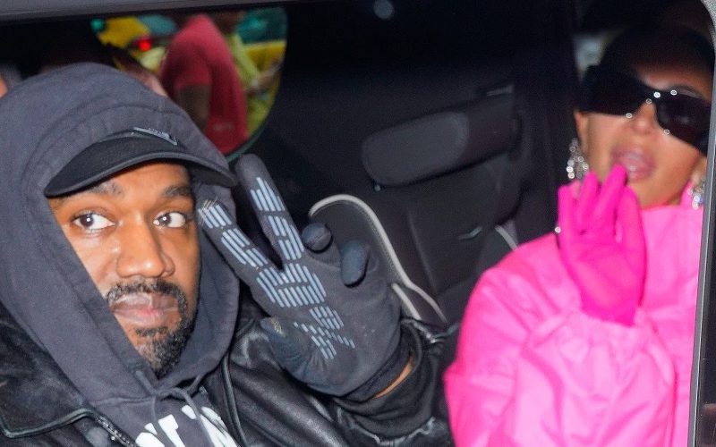 Kim Kardashian Made Eyes With Kanye West During SNL Appearance