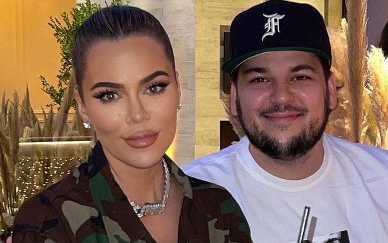 Kim Kardashian Shares Rare Photo Of Brother Rob During Family Outing
