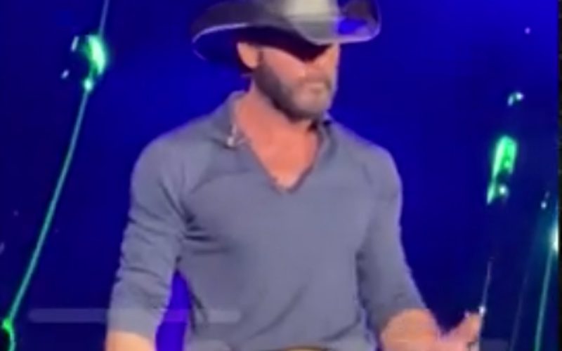 Tim McGraw Confronts Heckler At Concert For Trolling Him Over Forgetting His Lyrics