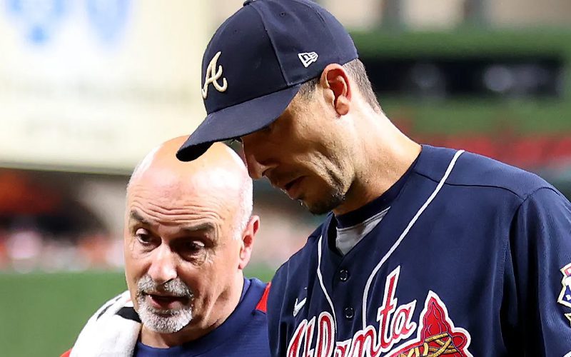 Charlie Morton Breaks His Leg During World Series & Keeps Pitching