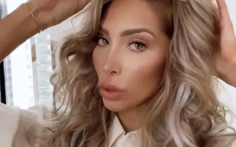 Farrah Abraham’s Phone Face ID Cant Keep Up With Her Cosmetic Surgeries
