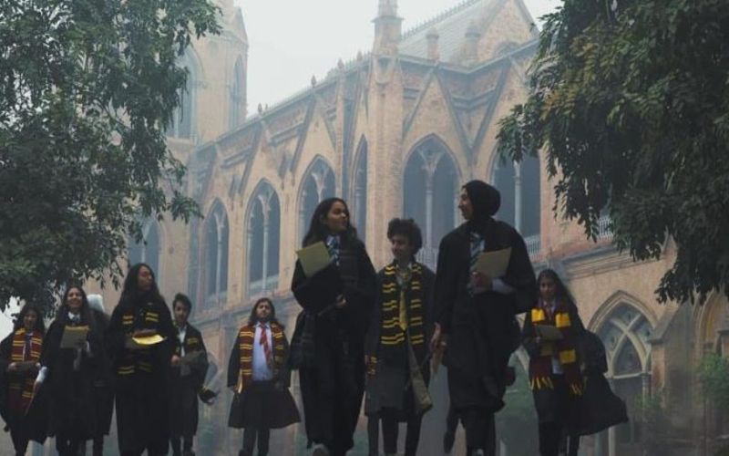 Pakistani University Turns Into Real Life Hogwarts