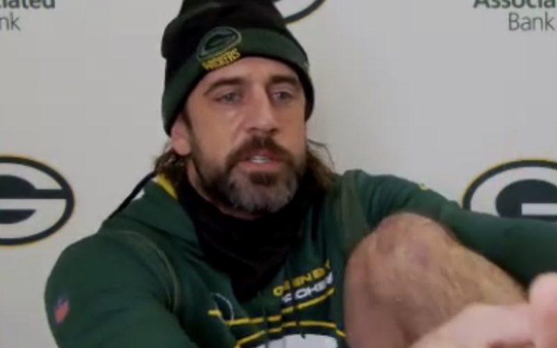 Aaron Rodgers Shows Off Toe To Prove It’s Fractured
