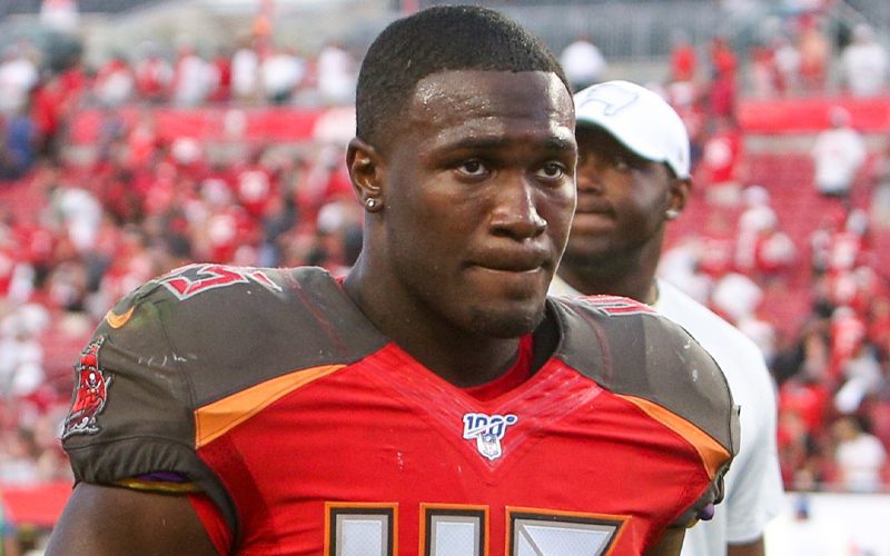 Buccaneers’ Devin White Fined $25,000 For Illegal Hit