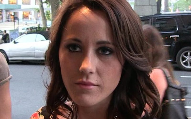 Teen Mom’s Jenelle Evans Dropped By Clothing Company