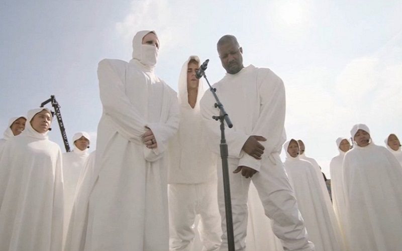 Kanye West Prays With Marilyn Manson & Justin Bieber On Halloween