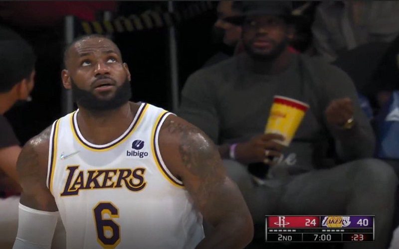 Fans Believe LeBron James’ Clone Was In Attendance At Last Night’s Lakers Game
