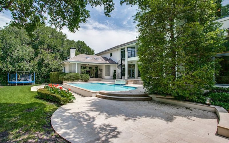 Emmitt Smith’s Dallas Mansion Sells In Less Than One Day