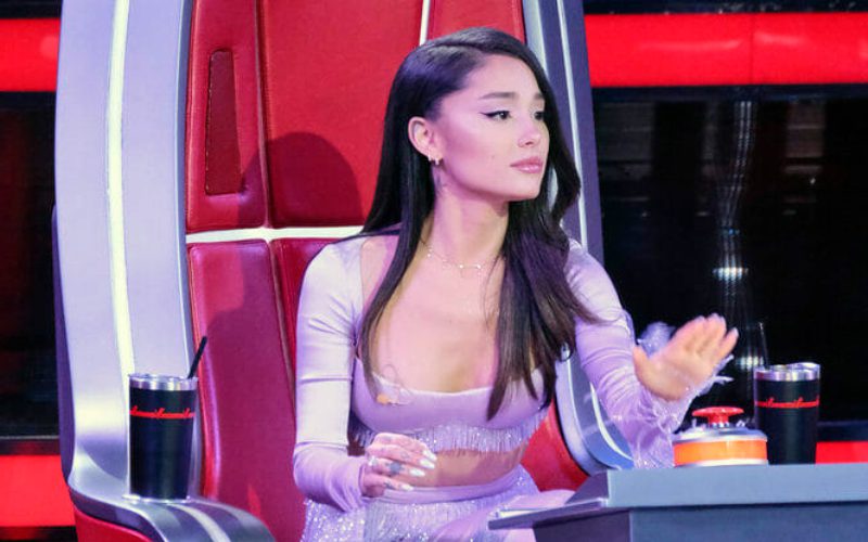 Fans Think Ariana Grande Is Failing Contestants On The Voice