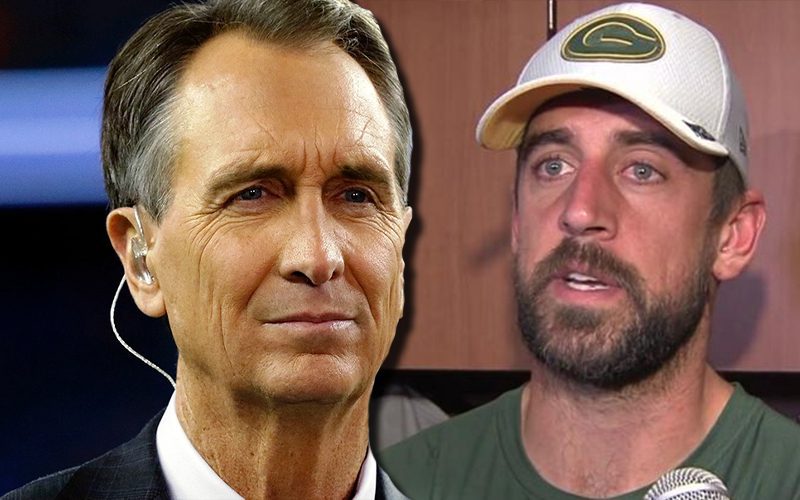 Fans Drag Chris Collinsworth For Saying No One’s Been More Honest Than Aaron Rodgers
