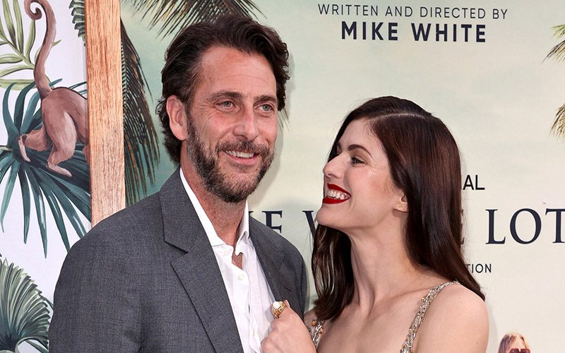 Alexandra Daddario Engaged To Andrew Form