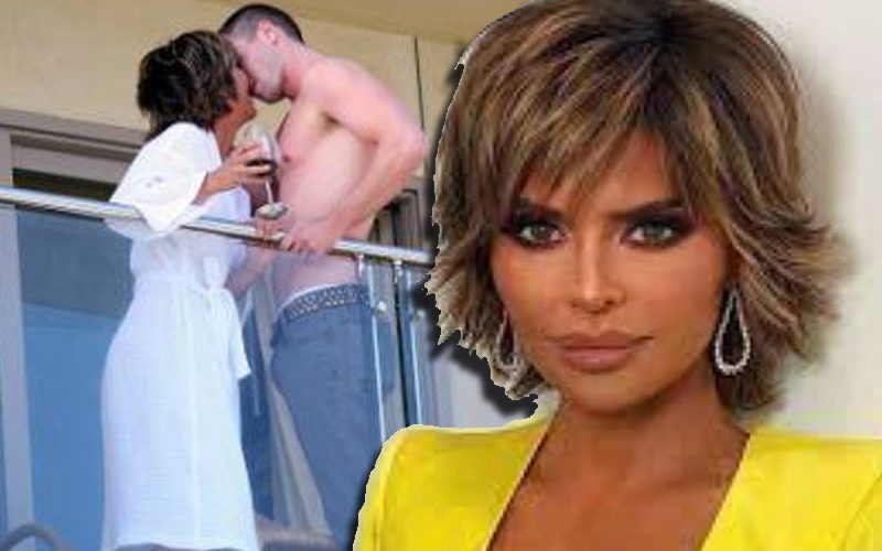 Scandalous Photo Of Lisa Rinna Resurfaces & Fans Want Answers