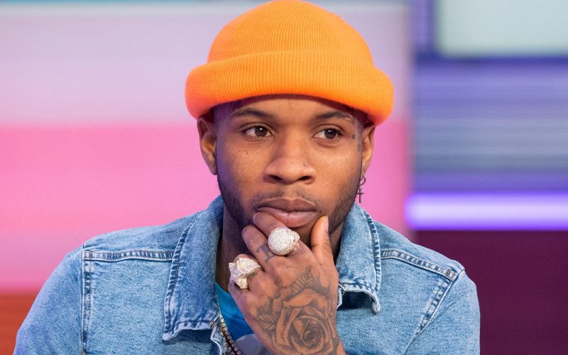 Tory Lanez Donates $100k In Toys & Clothing To Single Moms And Kids