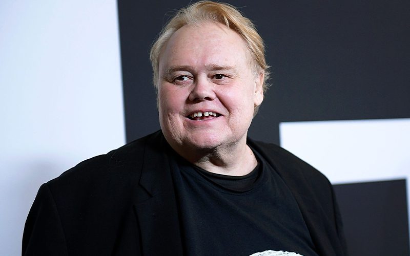Louie Anderson Hospitalized Amid Cancer Battle