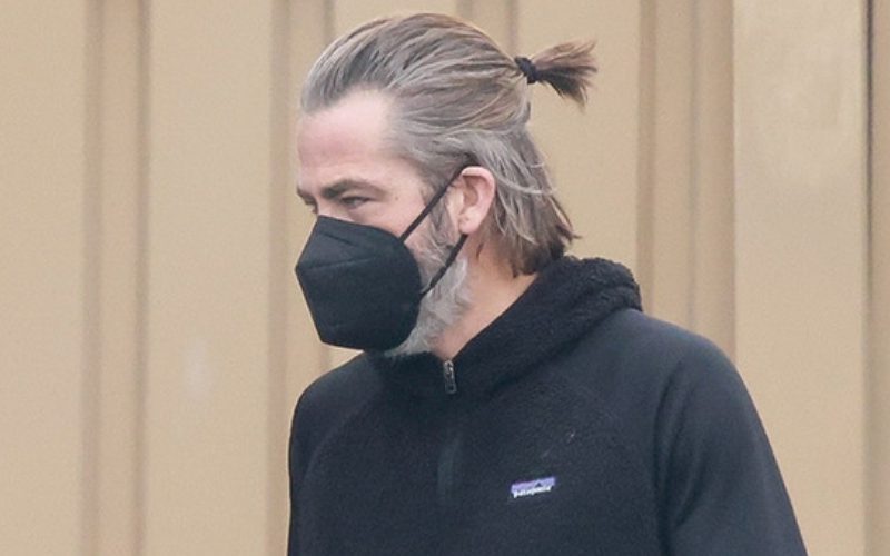 Chris Pine Is Unrecognizable With New Ponytail