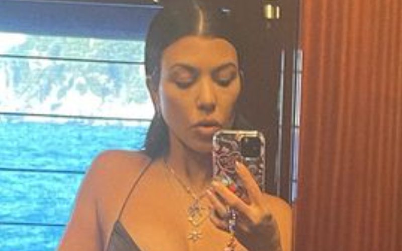 Kourtney Kardashian Drops Incredibly Revealing Throwback Mirror Selfie