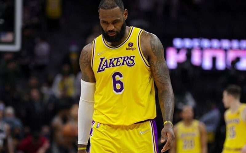 LeBron James’ Season Is Over After Ankle Injury