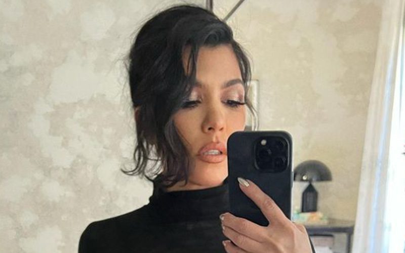 Kourtney Kardashian Namedrops Kim Kardashian In Revealing Photo Series