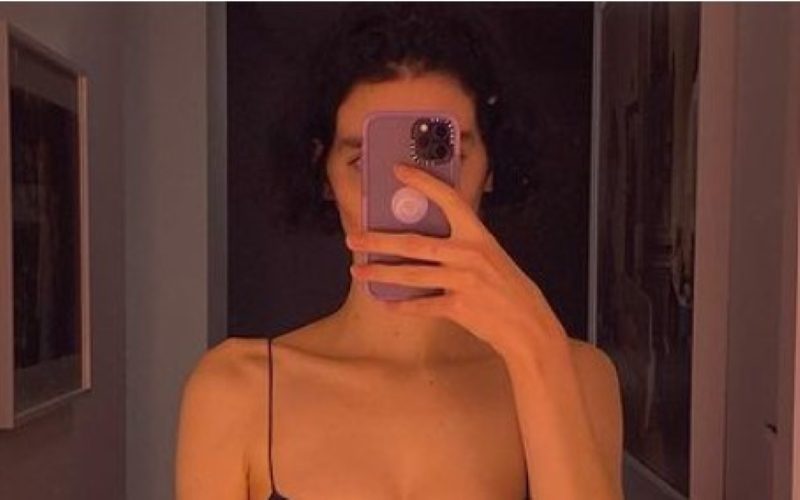 Paul Walker’s Daughter Meadow Walker Shows Off Big In Black Bikini Mirror Selfie