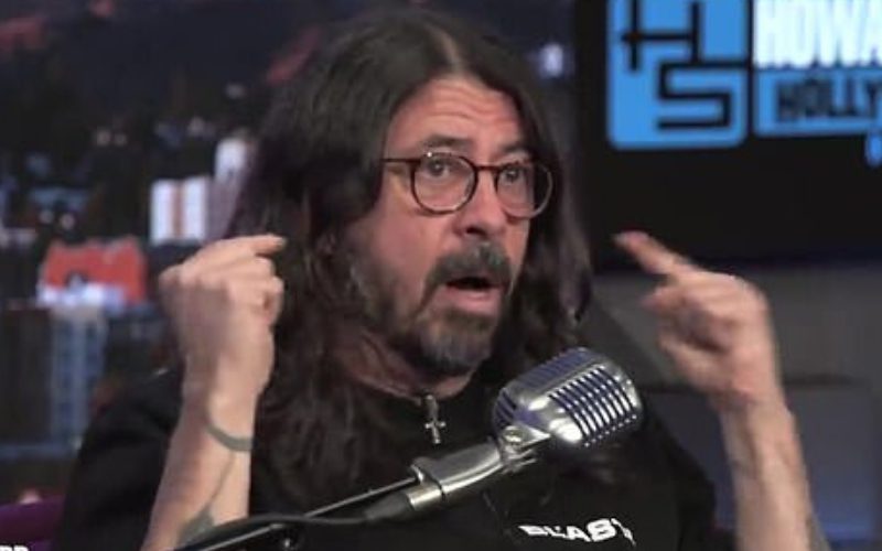 Dave Grohl Admits He Is Deaf & Has Been Reading Lips For 20 Years