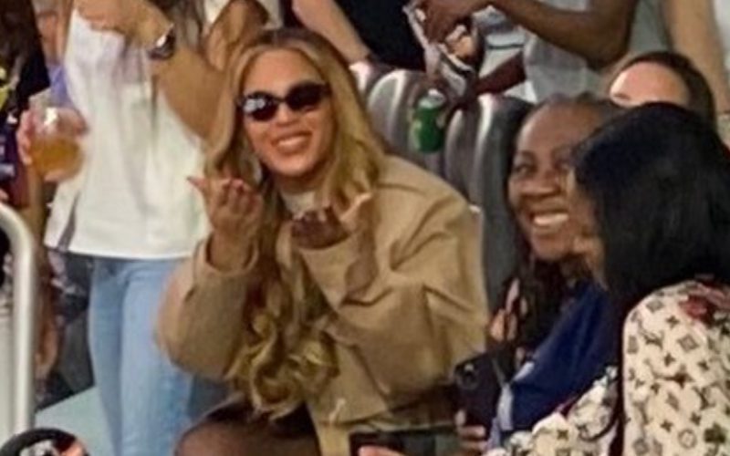 Beyoncé Was Best Dressed At 2022 Super Bowl