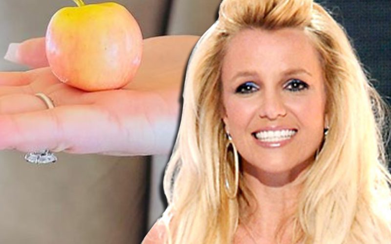 Britney Spears Casually Flexes Her Ridiculous Engagement Ring