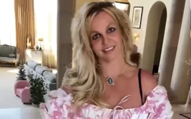 Britney Spears Shows Off Her New Favorite Outfits
