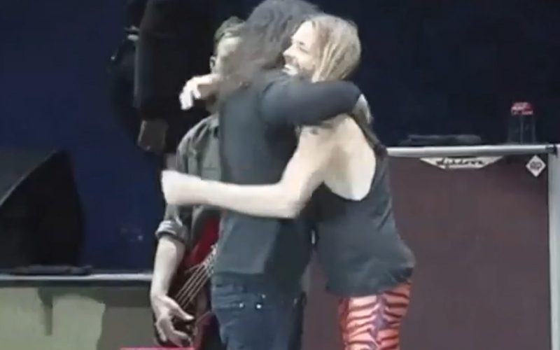 Taylor Hawkins & Dave Grohl Had Amazing Interaction During Last Concert Before His Death