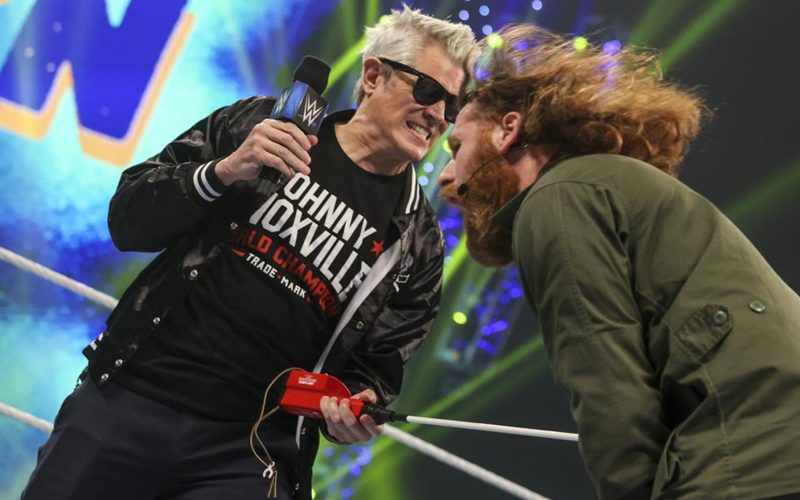 Johnny Knoxville Has Something Special Planned For WrestleMania Match Against Sami Zayn