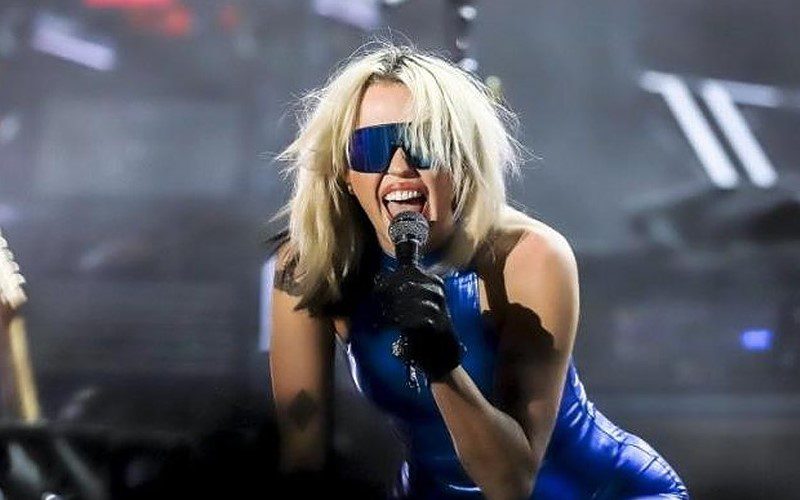 Miley Cyrus Showcases Eye Jarring Teaser In A Black Bodysuit