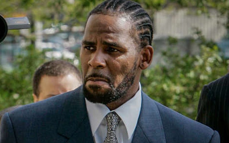 R. Kelly’s Legal Team Wants Potential Jurors Who Saw ‘Surviving R. Kelly’ Disqualified