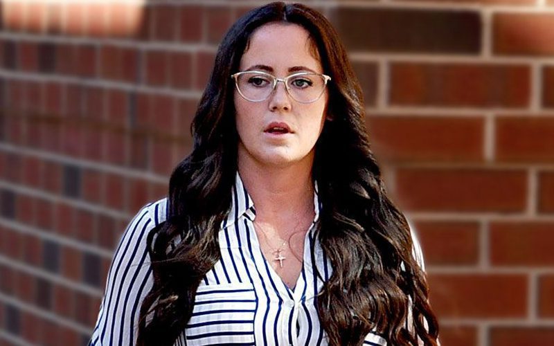 Jenelle Evans Called Out Over Her Natural Hair Color