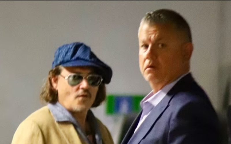 Johnny Depp Spotted Meeting With Legal Team In Parking Garage