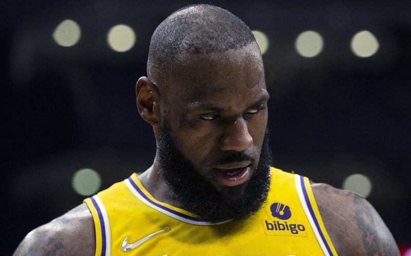 LeBron James Accused Of Wearing The LA Lakers Out